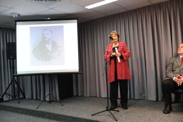 Секретарь Иерусалимского отделения ИППО Т.Е.Тыжненко