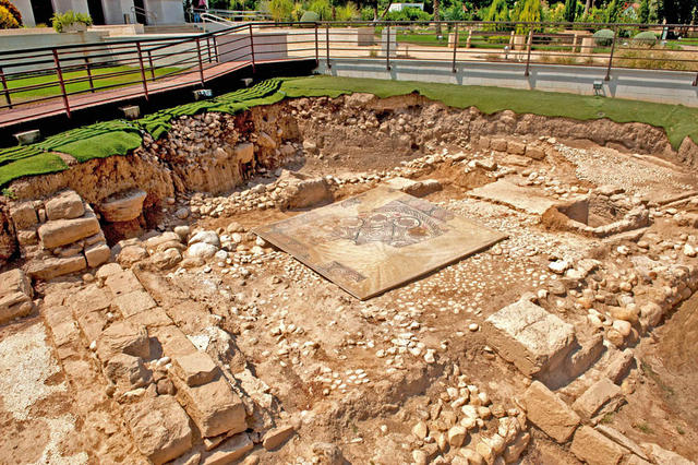 Артефакты экспозиции музея византийского периода