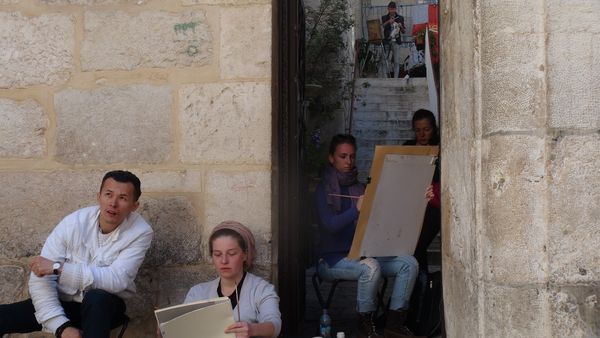 На площади Храма Гроба Господня в старом Иерусалиме 