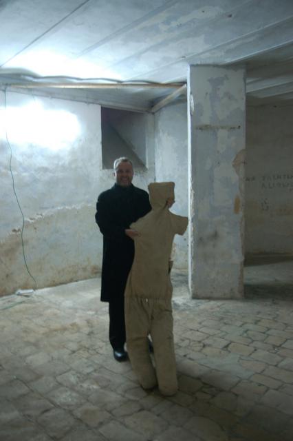 Муляжи, набитые соломой, служили британским солдатам для отработки штыковых ударов